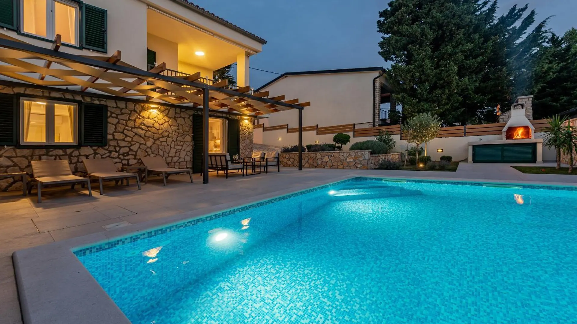 Dalmor Holiday House Rovanjska Villa