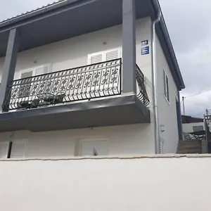 Apartament Stella, Rovanjska